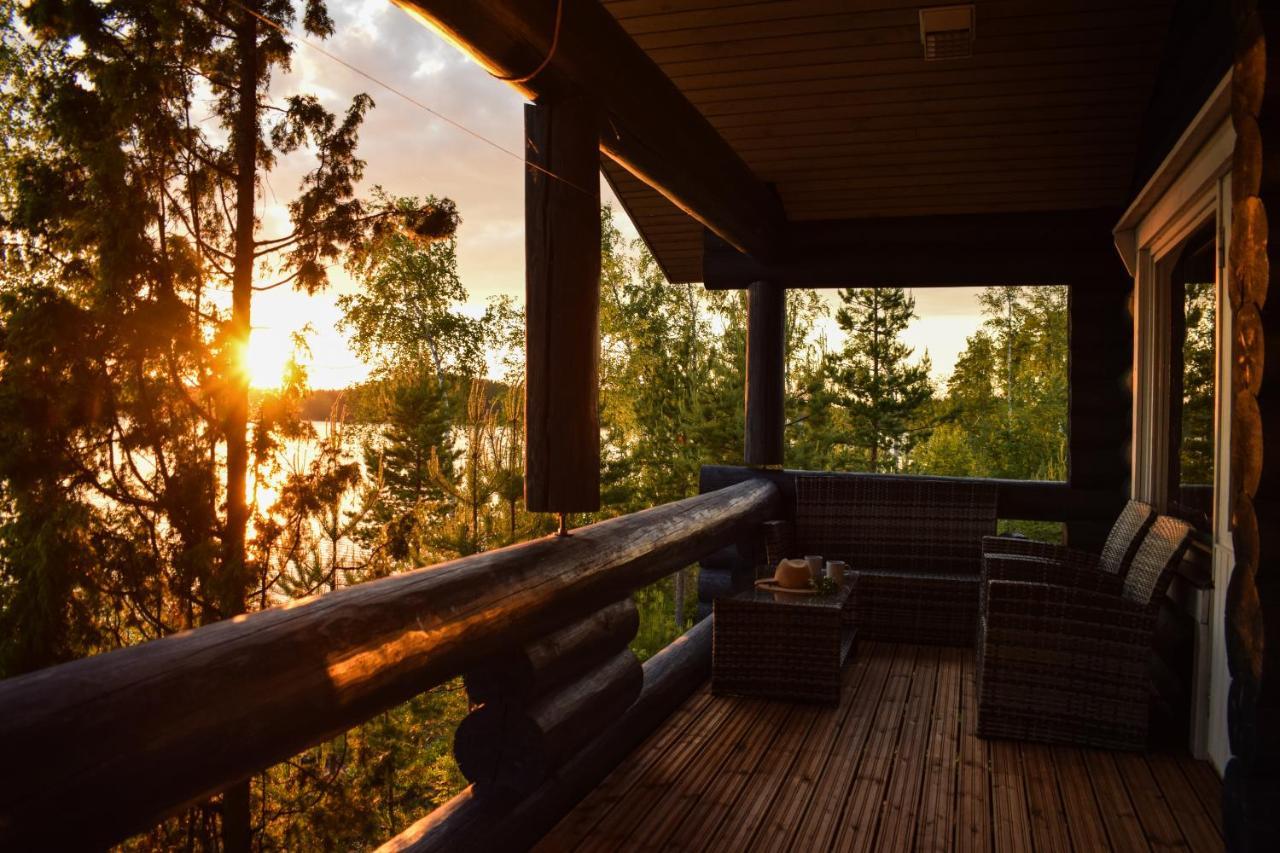 Loma-Autio Apaja Villa Puumala Buitenkant foto